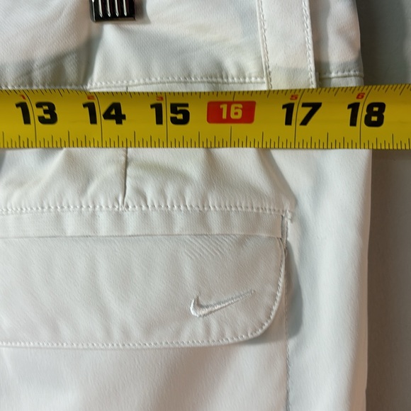 Nike GOLF Women’s Dri-Fit White Golf Pants. size 12. zippered side pkts. EUC - Picture 8 of 10